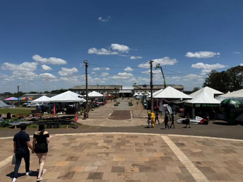 Expo Erechim 2025 re?ne mais de 350 expositores, impulsionando neg?cios e gerando novas oportunidades