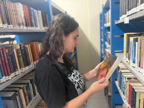 Biblioteca Municipal Gladstone Os?rio M?rsico retoma atendimento ao p?blico nesta quarta-feira