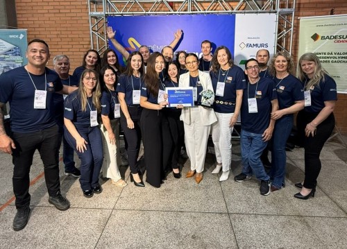 Erechim fica em segundo lugar no Prêmio Boas Práticas da Famurs com projeto de inovação fiscal