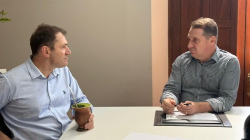 Porto Seco tem manifesta??o de apoio de lideran?as