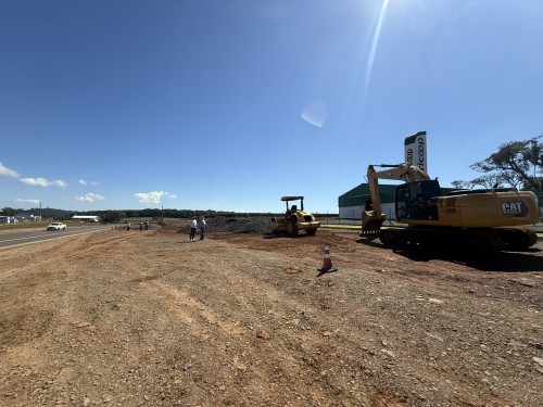 Melhorias no Corredor do Desenvolvimento da RS-135 avançam e reforçam segurança viária em Erechim