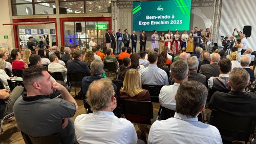 Expo Erechim 2025 inicia com discursos que destacam desenvolvimento, união institucional e projeção regional