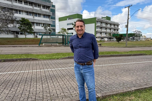 004 - Prefeito Polis