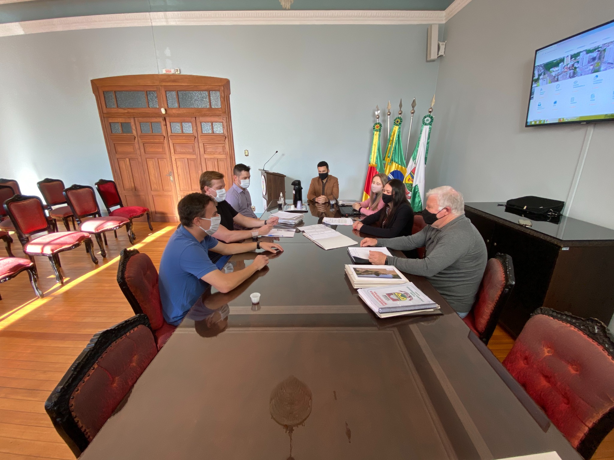  Mais de 200 processos analisados pelo IPUA-E