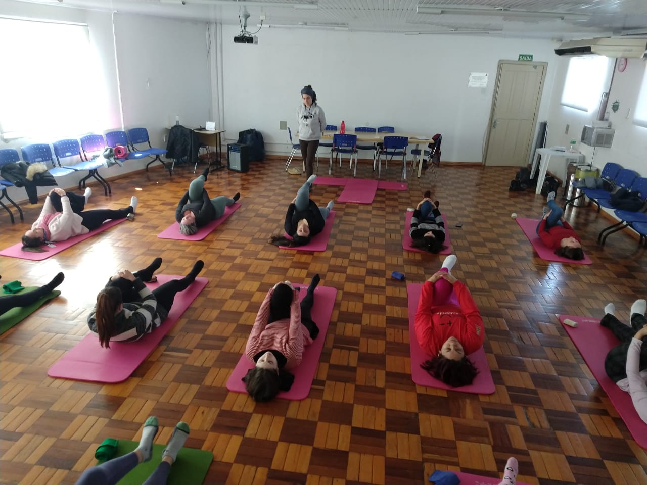 Vigil?ncia em Sa?de de Erechim, em parceria com a VISAT, oferta pr?tica de Yoga 