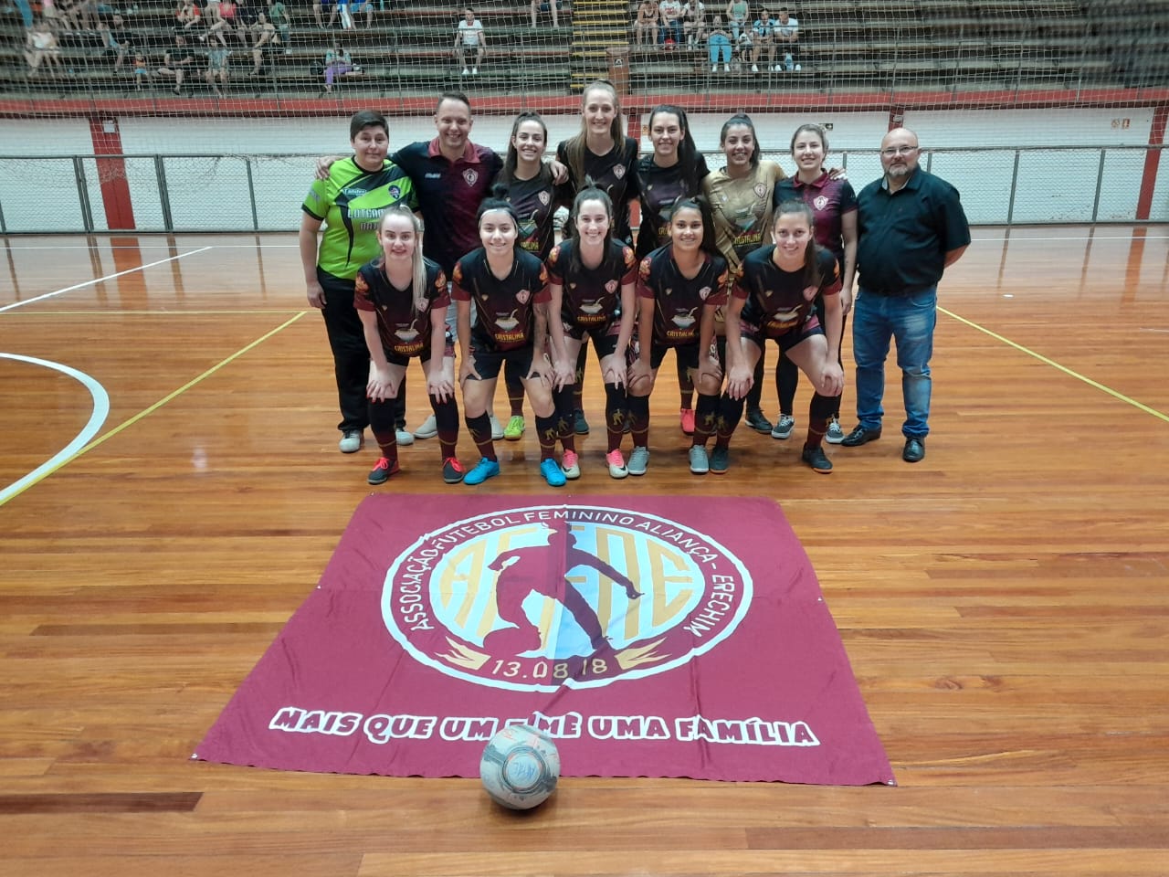  Jogos femininos da Ta?a Erechim de Futsal entram nas semifinais