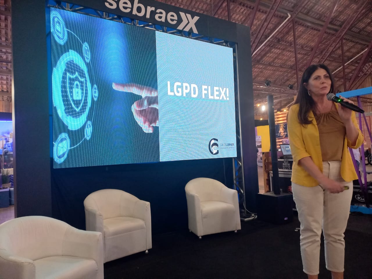  Micro e pequenas empresas tamb?m t?m que se adaptar ? Lei Geral de Prote??o de Dados  