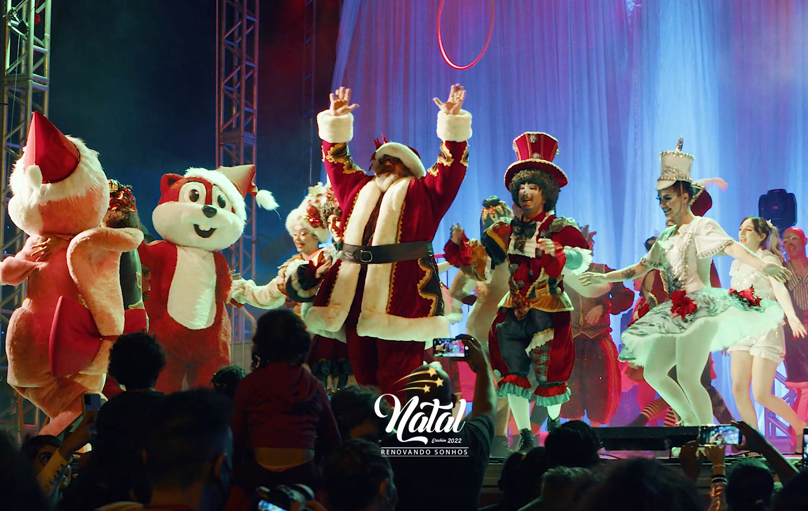  Local alterado para Espetáculo de Arte Circense e chegada do Papai Noel no sábado