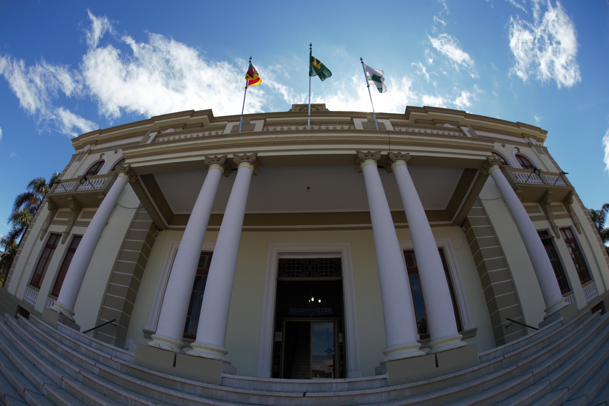  Decreto estipula protocolos de bandeira Laranja em Erechim