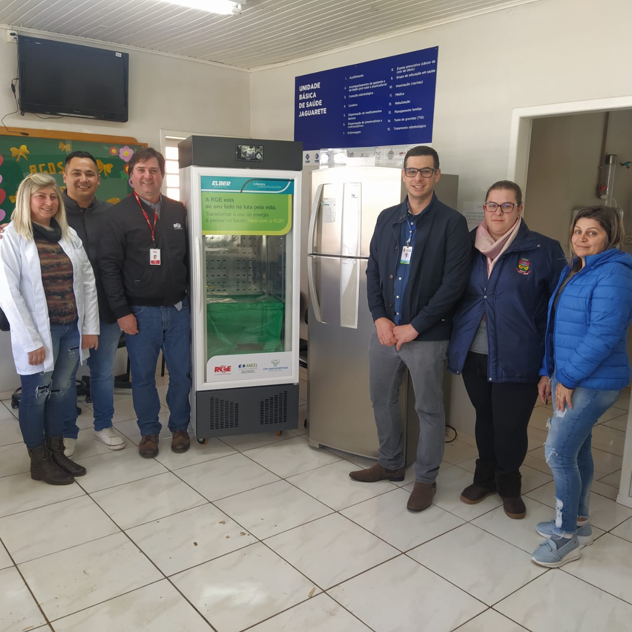  Erechim substitui geladeira comum por freezer científico para vacinas através de Projeto da RGE 