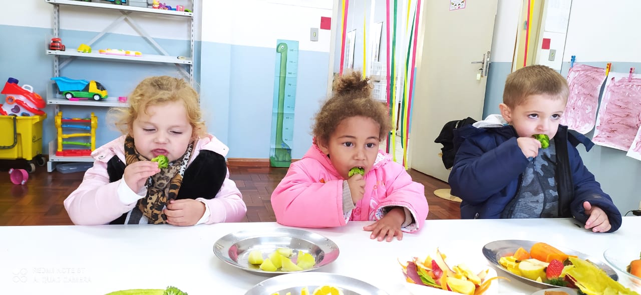  Secretaria de Educa??o realiza oficina sobre alimentos na Escola Estevam Carraro