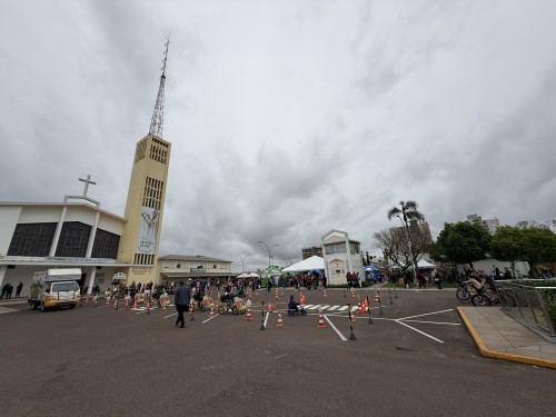 Dia das Crianças reúne famílias em tarde de integração no Santuário de Fátima