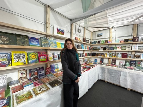 003 - Anelise Holzmann, da Livraria Bankath