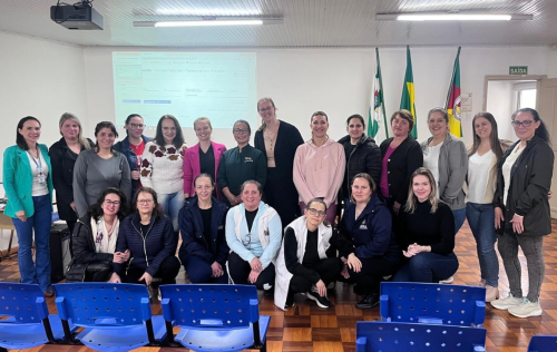Secretaria de Saúde capacita profissionais das Salas de Vacinação das UBSs de Erechim