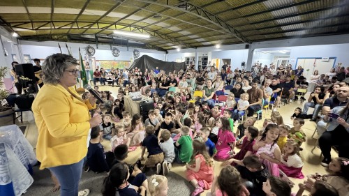 051125---20-anos-emei-irm-consolata_54905671911_o