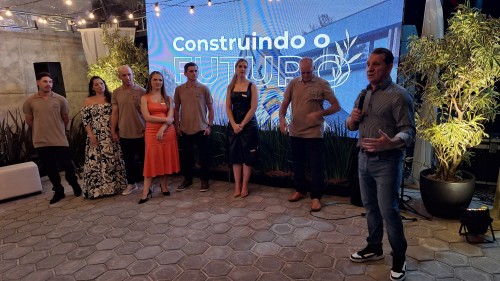 Sistema construtivo inovador e sustent?vel de Erechim para o Brasil