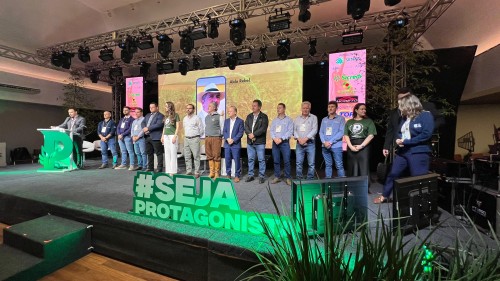 Agro ? o farol de desenvolvimento pro Brasil e pro mundo, afirma prefeito Polis na abertura do 1? Protagoniza Agro