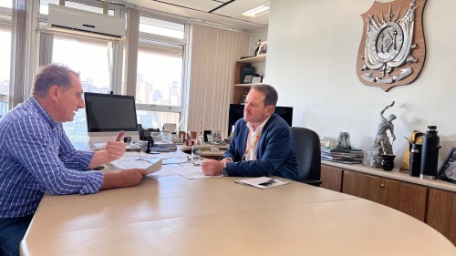 Prefeito Polis busca apoio Estadual para Agricultura Familiar na Frinape 2024