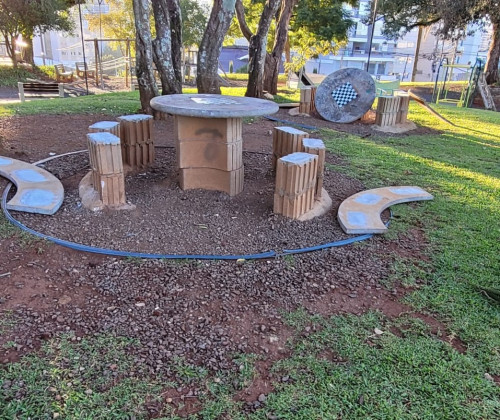 Danos ao patrimônio e vandalismo são registrados na Praça Daltro Filho