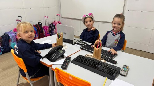 Educação Infantil e 1º ano iniciam aulas e completam retorno do Sistema Municipal