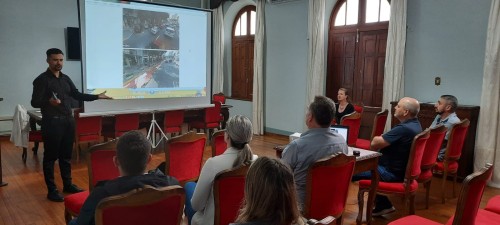 Conselho de Mobilidade apresenta projetos de reestruturação urbana a comerciantes da área central    