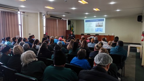 Hospital Santa Terezinha refor?a cultura de seguran?a com treinamento em Biosseguran?a