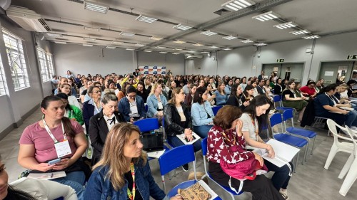 Erechim sedia encontro regional sobre condicionalidades do Programa Bolsa Família e fortalecimento do Cadastro Único com Comitê Intersetorial