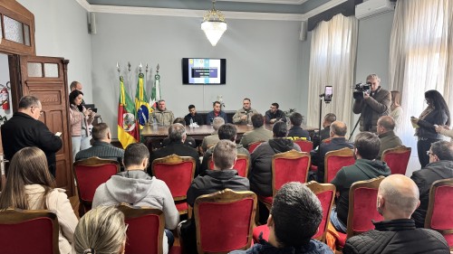 180725---coletiva_54663608854_o