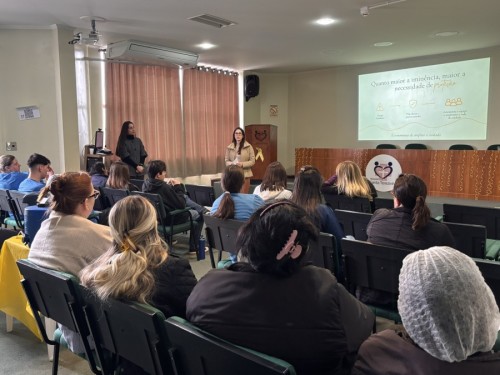Hospital Santa Terezinha promove ciclo de palestras sobre cuidado e prevenção no Setembro Amarelo