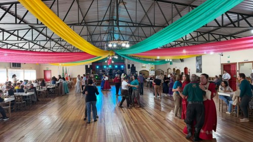 CRAS Linho participa de integração com grupo de idosos de Barão de Cotegipe