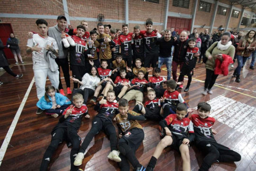 Equipes do Centro de Formação de Atletas Sport Boys é destaque em Campeonato Regional de Base em Tapejara