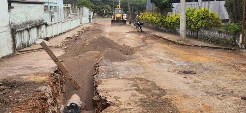 Nova adutora deve resolver problemas de abastecimento de ?gua nos bairros Tr?s Vendas e Jaboticabal 