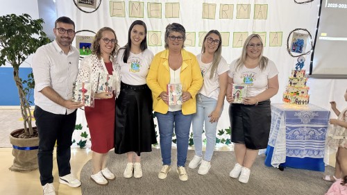 051125---20-anos-emei-irm-consolata_54905670386_o