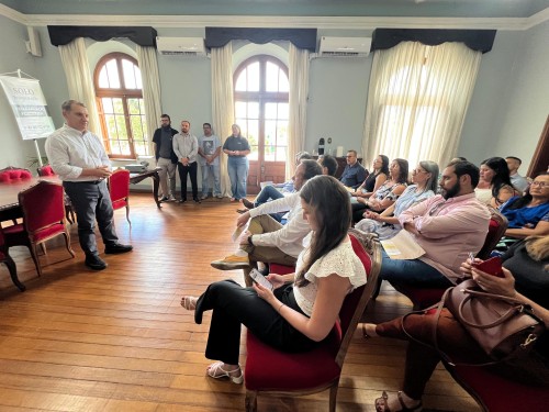 Erechim avan?a na regulariza??o de 250 moradias no bairro Cristo Rei
