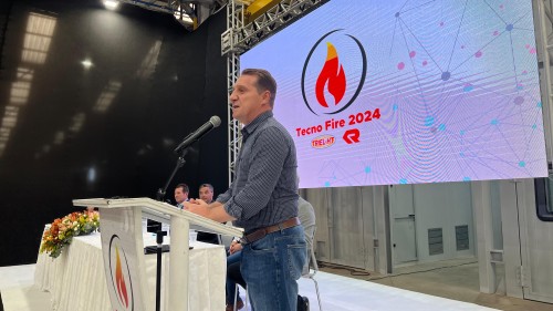 Triel HT: com coragem, boas parcerias e funcion?rios comprometidos chega aos 40 anos inovando e crescendo 