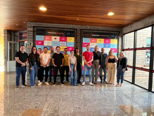 Estudando Profissões: alunos do EJA refletem sobre o futuro e o mundo do trabalho