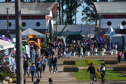 Expo Erechim 2025 terá negócios, inovação e a estreia do 1º Erechim Rodeio Show