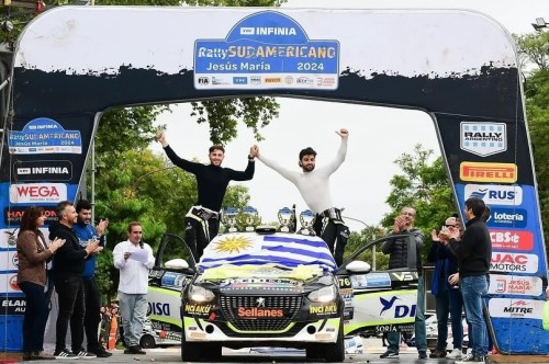 Equipe do Uruguai ? primeira estrangeira inscrita no Rally Erechim