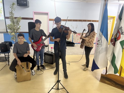 051125---20-anos-emei-irm-consolata_54904799757_o