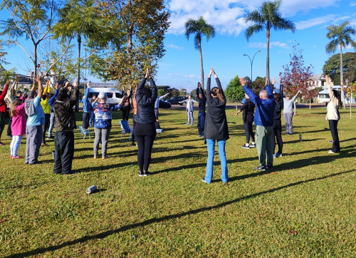 Prefeitura oferece pr?tica de Yoga gratuita todas as quartas-feiras