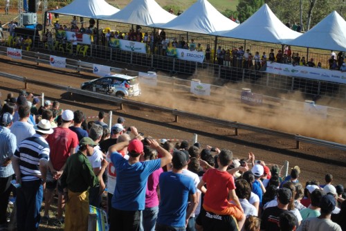 Acesso a eventos do Rally Erechim será via doação de alimentos