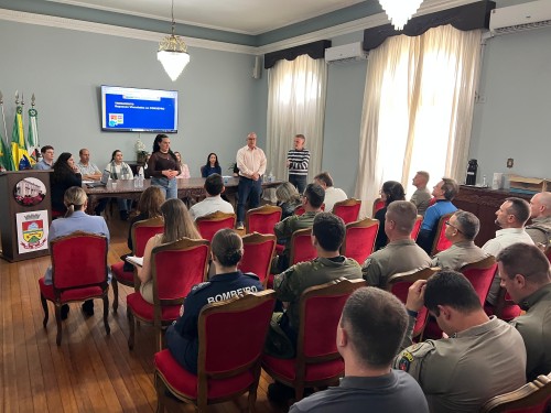 Prefeitura promove capacitação e fortalece trans