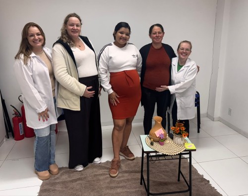 Encontro de escuta e acolhimento fortalece a saúde mental de gestantes acompanhadas no Pré-natal de Alto Risco