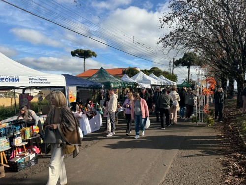 1º Festival de Outono de Erechim movimenta a Rua Bento Gonçalves e encanta público 