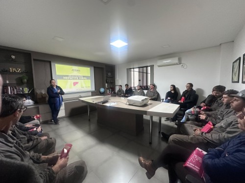 Julho Amarelo reforça prevenção às hepatites v