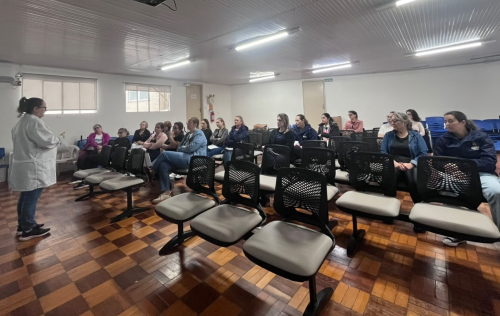 Secretaria de Saúde capacita profissionais das Salas de Vacinação das UBSs de Erechim