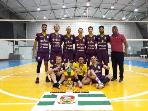 EVF de Erechim ? campe?o invicto masculino do 3? Grand Slam de Voleibol