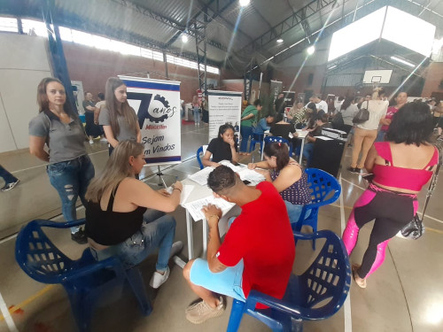 1? Feir?o do Emprego 2023 recebe quase 2 mil pessoas e supera as expectativas