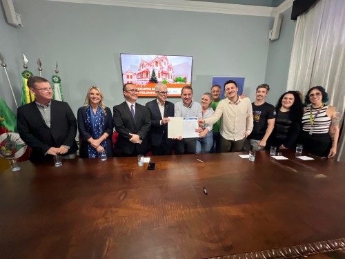 Ministério Público do RS e Prefeitura de Erechim firmam convênio para restauração do Castelinho