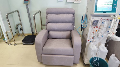 Hospital Santa Terezinha adquire 22 novas poltronas para setor de Hemodi?lise
